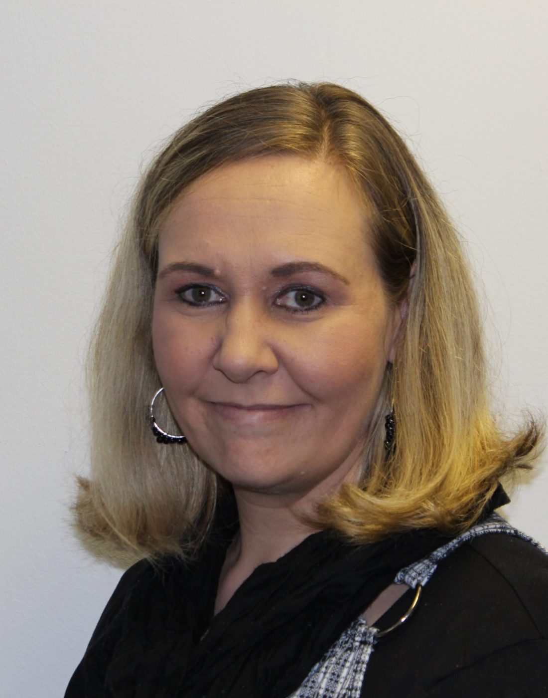 Thari Kotze - Office Manager